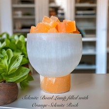 Lampe au sélénite brillante