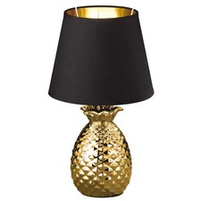 Reality pineapple sur table - pineapple,