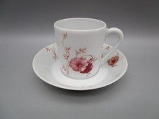 Tasse a moka en porcelaine de
