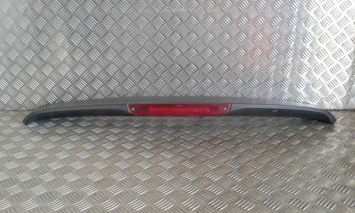 Becquet spoiler hayon arrière