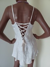 MARJOLAINE NUISETTE COMBINETTE TAILLE 44 COULEUR NACRE 100% SOIE