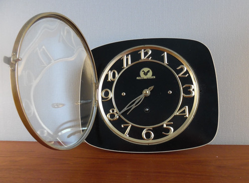 Ancienne horloge super quinze - ancienne,