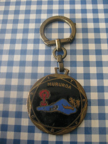 Porte cle augis mururoa - porte,