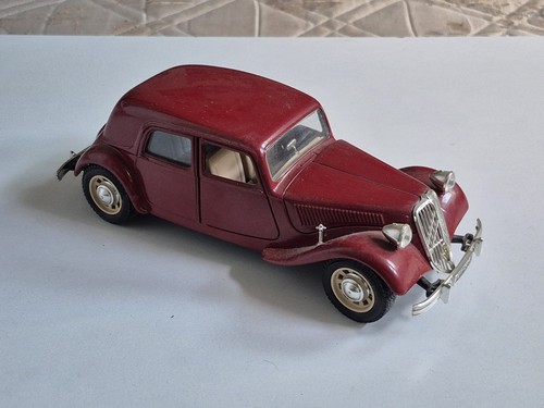 Voiture miniature citroën - voiture,