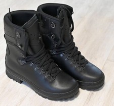 Rangers armée française neuves modèle Félin intérieur Goretex Pointure 37 (2)