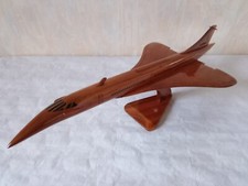 Maquette en bois avion CONCORDE