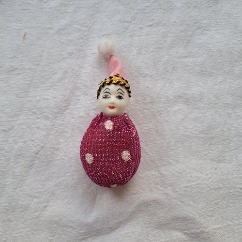 Ancienne petite poupée