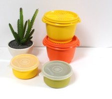 4 Boîtes Tupperware vintage