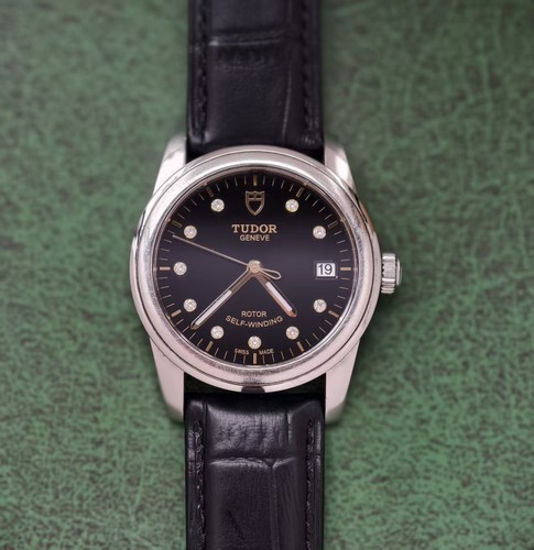 Tudor black diam dial - tudor,