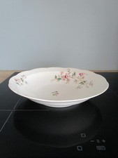 Plat creux en Haute Porcelaine