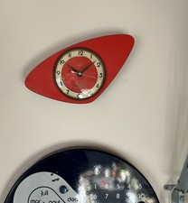 pendule vedette (Transistor) Formica Rouge