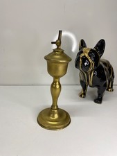 Ancienne lampe à huile en