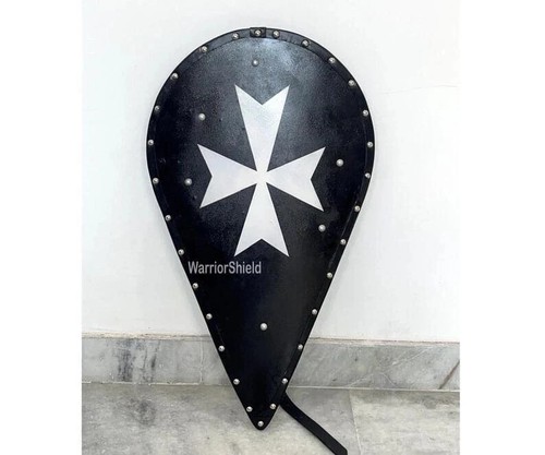 Bouclier croix blanc templier