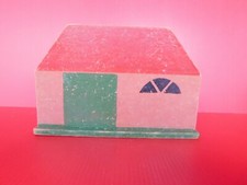  FIGURINE SILHOUETTE EN BOIS :  LA FERME /  DECORS /   MAISON