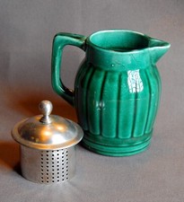 Théière vintage en