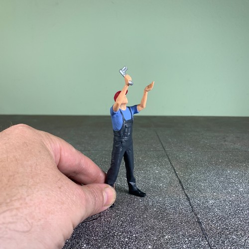 Mécanique figurine avec - 1/18,