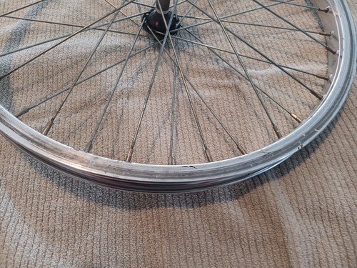 1983 stamped suzue hubs - hubs, chrome