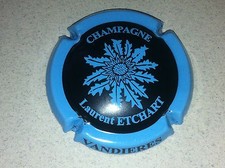 Capsule de Champagne ETCHART Laurent (48. noir contour bleu)