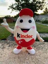 Tirelire Kinder, Figurine de 19 cm - Publicitaire