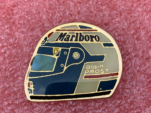 T06 pins casque - pins,