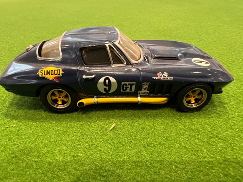 Chevrolet corvette stingray - chevrolet,