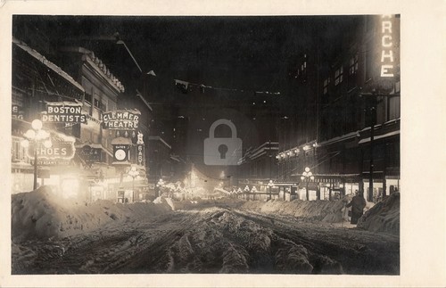 Seattle night street scene - night,