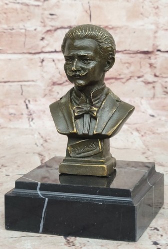 100 statue figurine musicien - 100%,
