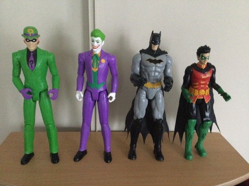 Lot figurines comics - lot,