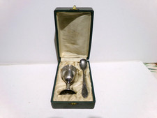 Ancien coquetier et cuillère