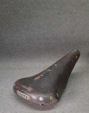 ANCIENNE SELLE DE VÉLO EN