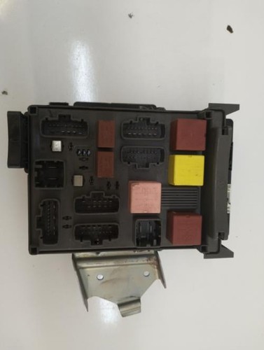 Boitier uch renault - boitier,