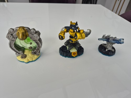 Lot figurines skylanders - 3,