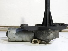 Moteur essuie glace arriere