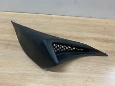 UN CACHE PLASTIQUE CARENAGE 00H01800021 MOTO DERBI 125 GPR NUDE 2006