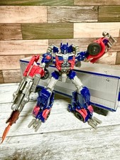 Transformers Dark Side Moon DA03 Optimus Prime objet de collection d'occasion