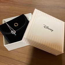 Collier pendentif fleur argent