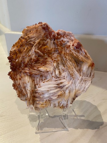 Vanadinite sur barytine - vanadinite,