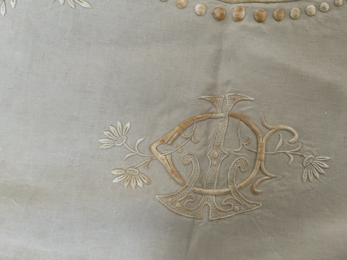 Beau drap brodé 90m 2 - brodé,, x
