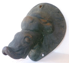 MASCARON BOUCHE DE FONTAINE EN FONTE ANCIENNE LION ET DAUPHIN