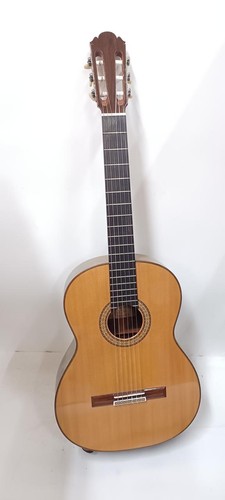 Guitare classique masaru kohno - masaru,