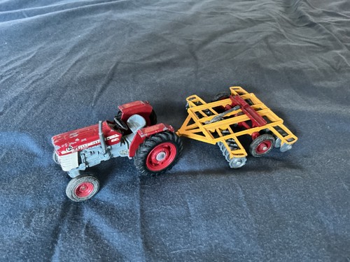 Corgi toys tracteur massey - toys,