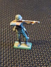 STARLUX Figurine. Allemand. WW