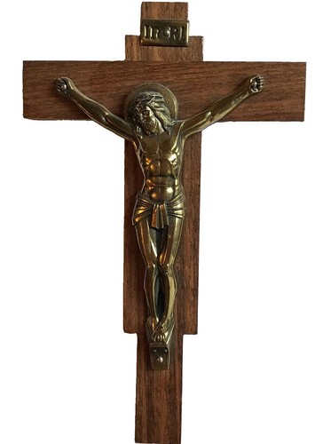 Crucifix accrocher bois - à,