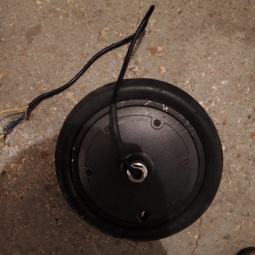 Moteur roue avant - moteur,