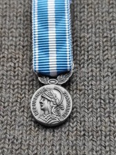 MEDAILLE  REDUCTION  MINIATURE