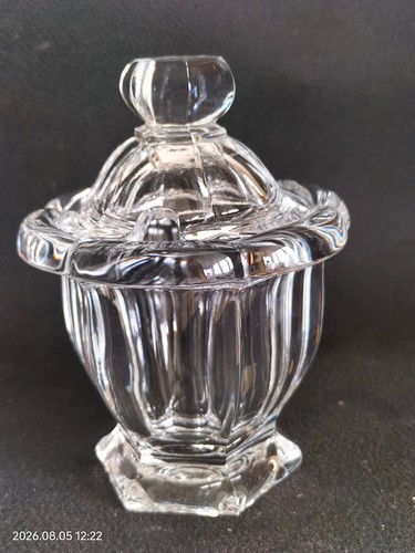 Baccarat pot moutarde - pot, a