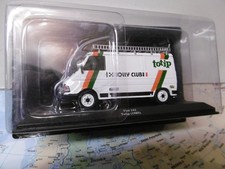 Camion assistance rallye fiat 242 1985 marque ixo echelle 1/43eme neuf + boite