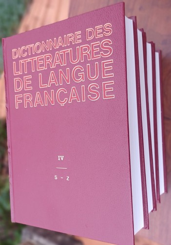 Dictionnaire des littératures