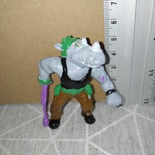 Figurine PVC vintage yolanda -