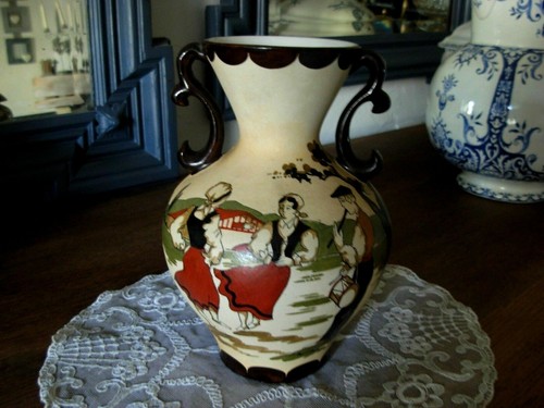 Beau vase ancien - beau, basque